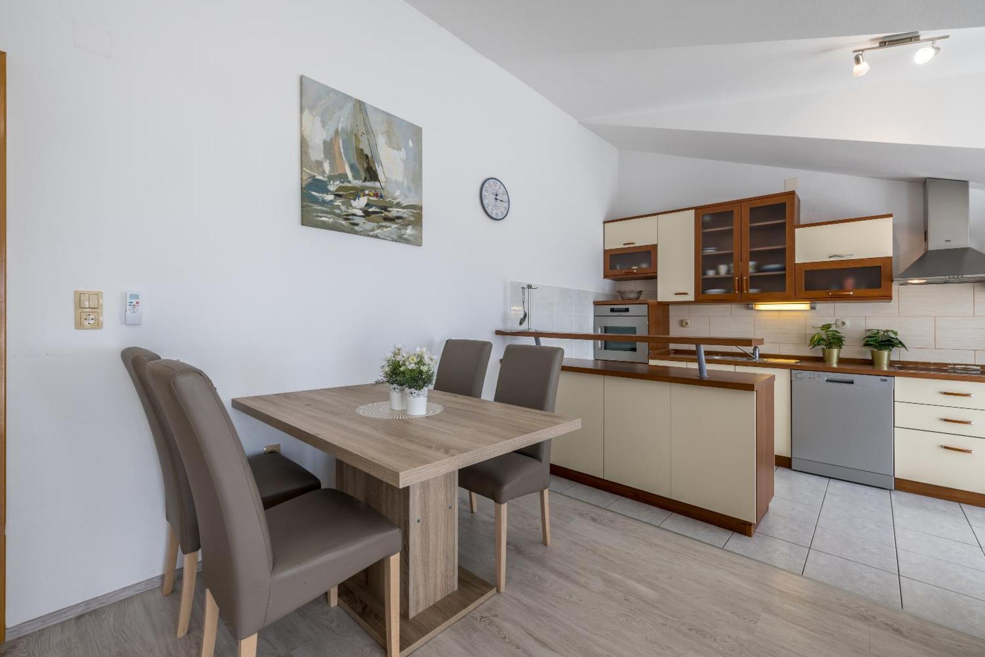 Krishto Apartment Trogir