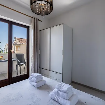 Holiday Home Krishto Trogir Exterior photo