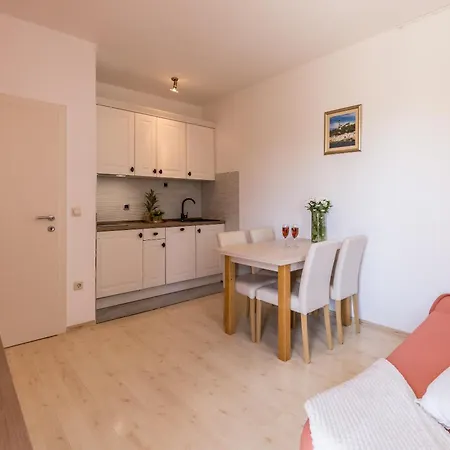 Holiday Home Krishto Trogir Exterior photo