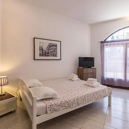 Holiday Home Krishto Trogir Exterior photo