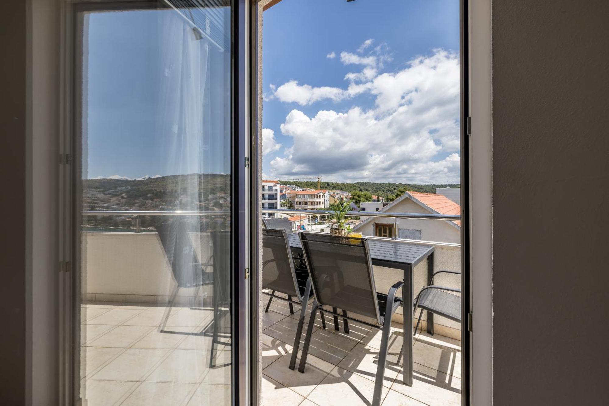 Krishto * Trogir